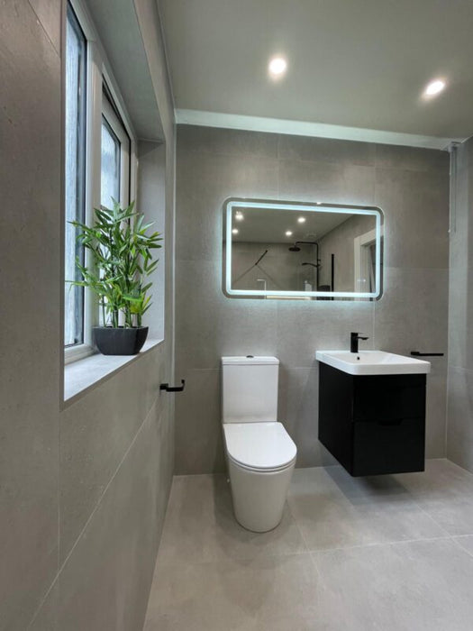 Claire Gris porcelain tile finished room