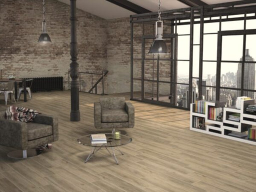 Maryland Natural Matt tile in Natural oak tones – 200 × 1200 mm